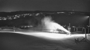 Skiareál Hlubočky - Horní část sjezdovky skiareálu Hlubočky - 1.2.2026 v 05:05 Skiareál Hlubočky - Horní část sjezdovky skiareálu Hlubočky - 1.2.2026 v 05:05