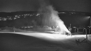 Skiareál Hlubočky - Horní část sjezdovky skiareálu Hlubočky - 1.2.2026 v 05:10 Skiareál Hlubočky - Horní část sjezdovky skiareálu Hlubočky - 1.2.2026 v 05:10