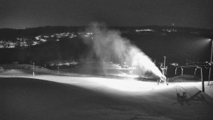 Skiareál Hlubočky - Horní část sjezdovky skiareálu Hlubočky - 1.2.2026 v 05:15 Skiareál Hlubočky - Horní část sjezdovky skiareálu Hlubočky - 1.2.2026 v 05:15