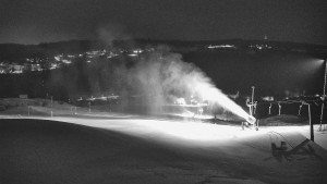 Skiareál Hlubočky - Horní část sjezdovky skiareálu Hlubočky - 1.2.2026 v 05:45 Skiareál Hlubočky - Horní část sjezdovky skiareálu Hlubočky - 1.2.2026 v 05:45