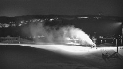 Horní část sjezdovky skiareálu Hlubočky