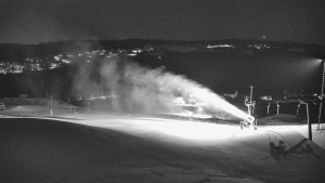 Skiareál Hlubočky - Horní část sjezdovky skiareálu Hlubočky - 1.2.2026 v 06:15 Skiareál Hlubočky - Horní část sjezdovky skiareálu Hlubočky - 1.2.2026 v 06:15