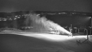 Skiareál Hlubočky - Horní část sjezdovky skiareálu Hlubočky - 1.2.2026 v 06:25 Skiareál Hlubočky - Horní část sjezdovky skiareálu Hlubočky - 1.2.2026 v 06:25