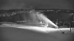 Horní část sjezdovky skiareálu Hlubočky