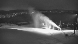 Horní část sjezdovky skiareálu Hlubočky