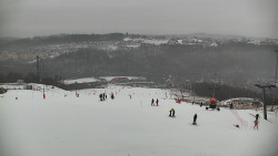 Horní část sjezdovky skiareálu Hlubočky