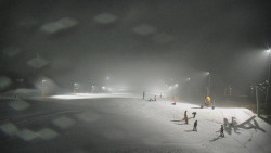 Horní část sjezdovky skiareálu Hlubočky