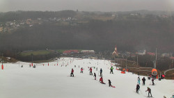 Horní část sjezdovky skiareálu Hlubočky