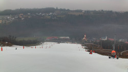 Horní část sjezdovky skiareálu Hlubočky