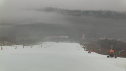 Horní část sjezdovky skiareálu Hlubočky