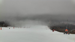 Horní část sjezdovky skiareálu Hlubočky