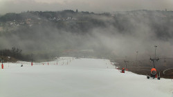 Horní část sjezdovky skiareálu Hlubočky