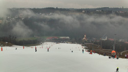 Horní část sjezdovky skiareálu Hlubočky