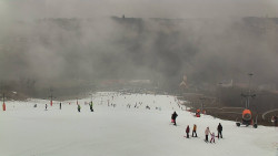 Horní část sjezdovky skiareálu Hlubočky