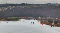 Horní část sjezdovky skiareálu Hlubočky