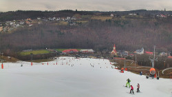 Horní část sjezdovky skiareálu Hlubočky