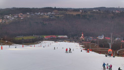 Horní část sjezdovky skiareálu Hlubočky