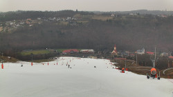 Horní část sjezdovky skiareálu Hlubočky