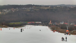 Horní část sjezdovky skiareálu Hlubočky