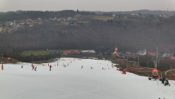 Horní část sjezdovky skiareálu Hlubočky