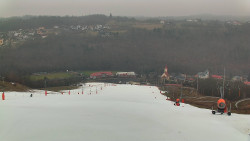 Horní část sjezdovky skiareálu Hlubočky