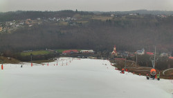 Horní část sjezdovky skiareálu Hlubočky