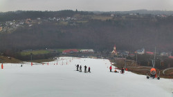 Horní část sjezdovky skiareálu Hlubočky