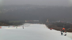 Horní část sjezdovky skiareálu Hlubočky