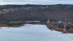 Horní část sjezdovky skiareálu Hlubočky