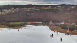 Horní část sjezdovky skiareálu Hlubočky