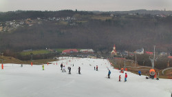 Horní část sjezdovky skiareálu Hlubočky