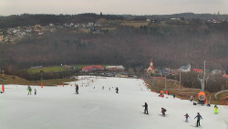 Horní část sjezdovky skiareálu Hlubočky