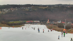 Horní část sjezdovky skiareálu Hlubočky