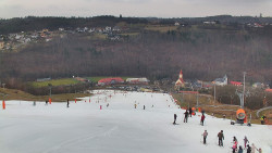 Horní část sjezdovky skiareálu Hlubočky