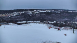 Horní část sjezdovky skiareálu Hlubočky