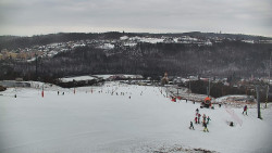 Horní část sjezdovky skiareálu Hlubočky