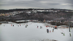 Horní část sjezdovky skiareálu Hlubočky