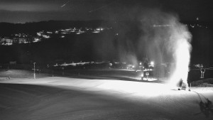 Skiareál Hlubočky - Horní část sjezdovky skiareálu Hlubočky - 16.2.2026 v 00:05 Skiareál Hlubočky - Horní část sjezdovky skiareálu Hlubočky - 16.2.2026 v 00:05