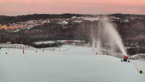 Skiareál Hlubočky - Horní část sjezdovky skiareálu Hlubočky - 16.2.2026 v 07:00 Skiareál Hlubočky - Horní část sjezdovky skiareálu Hlubočky - 16.2.2026 v 07:00