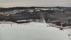 Horní část sjezdovky skiareálu Hlubočky