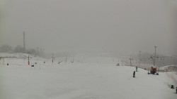 Horní část sjezdovky skiareálu Hlubočky