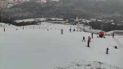 Horní část sjezdovky skiareálu Hlubočky