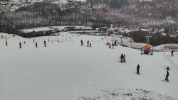 Horní část sjezdovky skiareálu Hlubočky