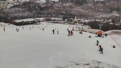 Horní část sjezdovky skiareálu Hlubočky