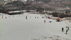 Horní část sjezdovky skiareálu Hlubočky