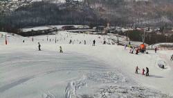 Horní část sjezdovky skiareálu Hlubočky