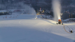 Horní část sjezdovky skiareálu Hlubočky