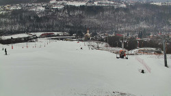 Horní část sjezdovky skiareálu Hlubočky