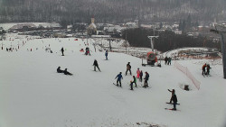 Horní část sjezdovky skiareálu Hlubočky