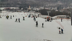 Horní část sjezdovky skiareálu Hlubočky